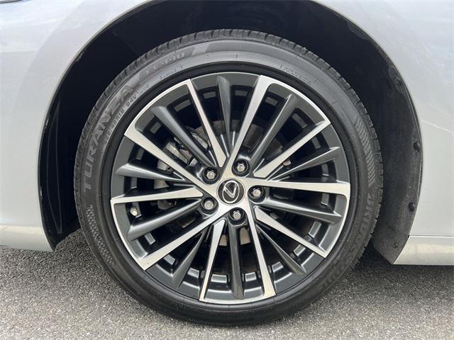 used 2022 Lexus ES 350 car, priced at $35,156