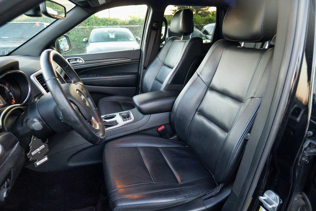 used 2018 Jeep Grand Cherokee car, priced at $12,402