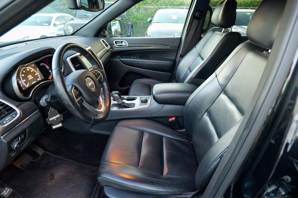 used 2018 Jeep Grand Cherokee car, priced at $12,402