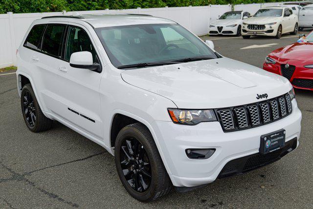 used 2022 Jeep Grand Cherokee car, priced at $28,346