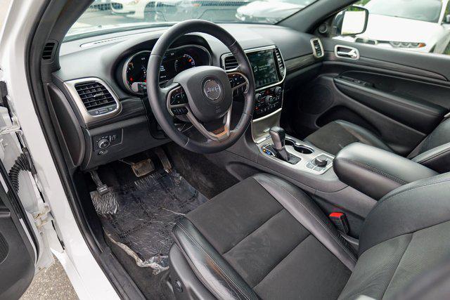 used 2022 Jeep Grand Cherokee car, priced at $28,346