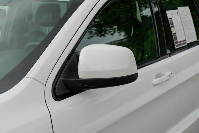 used 2022 Jeep Grand Cherokee car, priced at $28,346