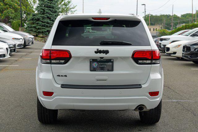 used 2022 Jeep Grand Cherokee car, priced at $28,346