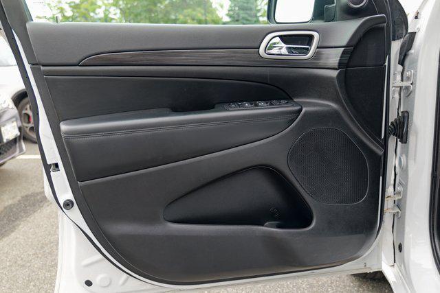 used 2022 Jeep Grand Cherokee car, priced at $28,346