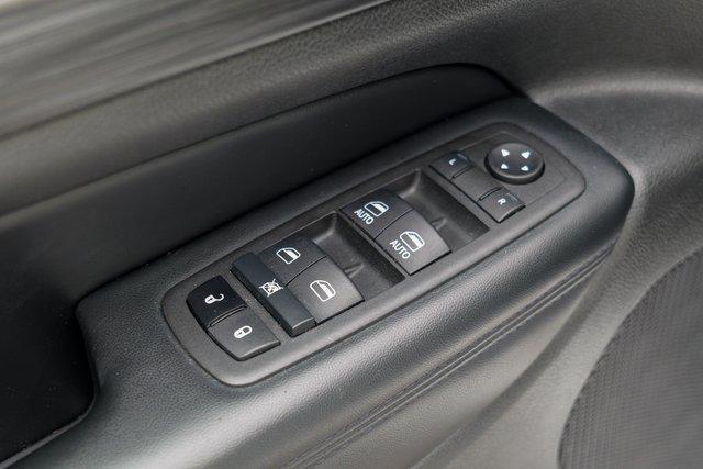 used 2022 Jeep Grand Cherokee car, priced at $28,346