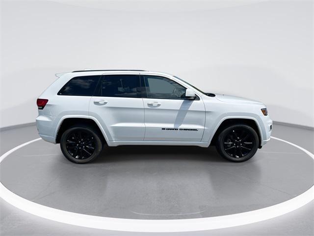 used 2022 Jeep Grand Cherokee car, priced at $30,004
