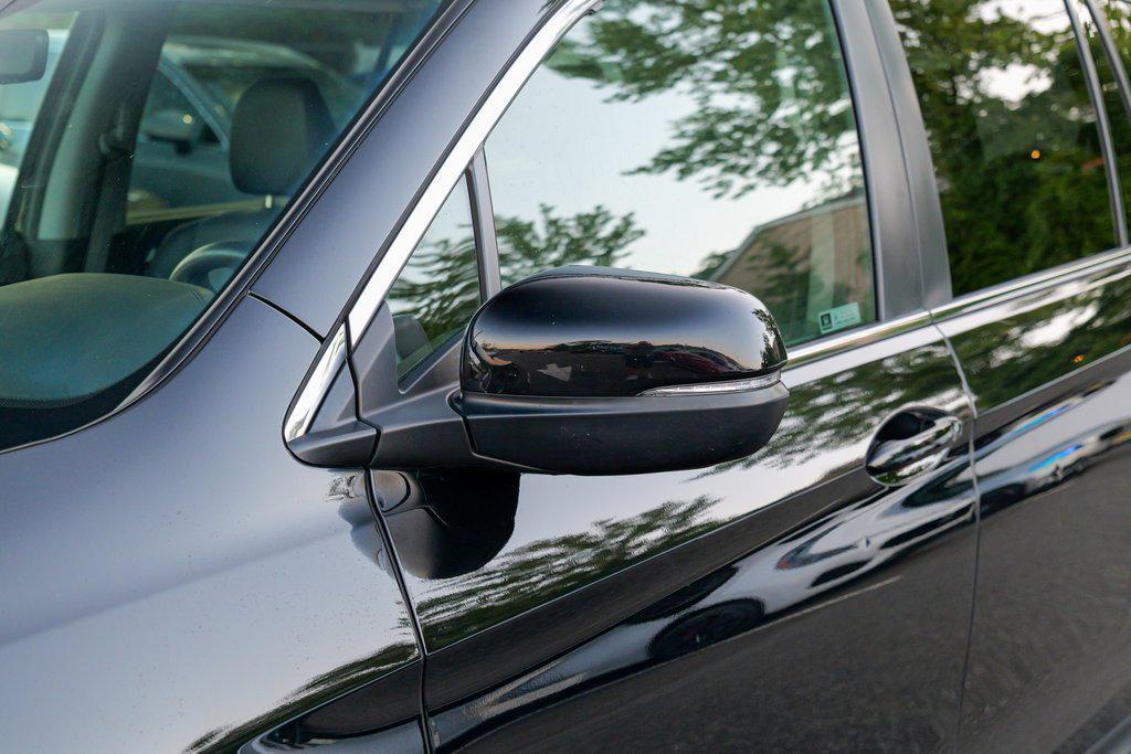 used 2022 Honda Pilot car, priced at $28,600