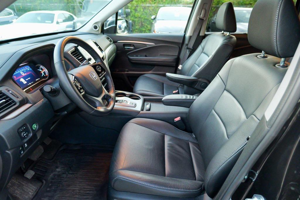 used 2022 Honda Pilot car, priced at $32,580