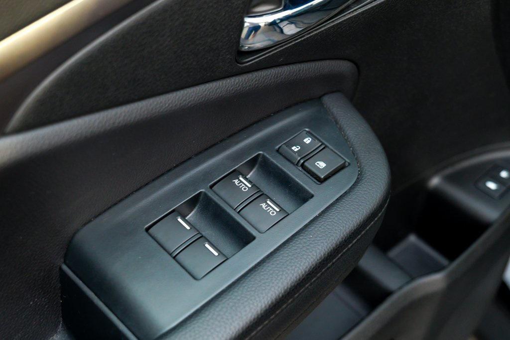 used 2022 Honda Pilot car, priced at $32,580