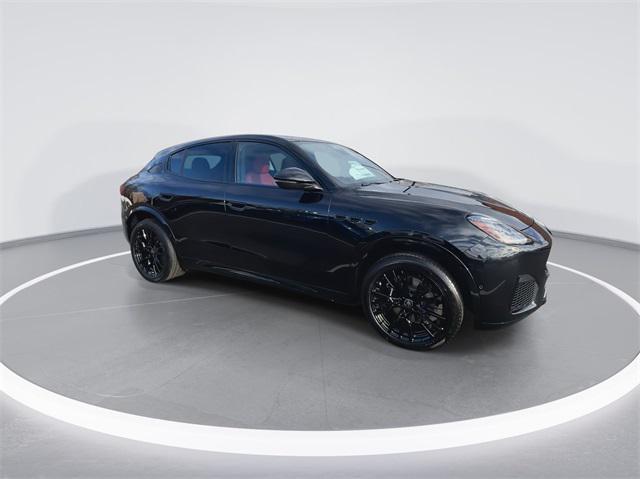 new 2025 Maserati Grecale car, priced at $3,000