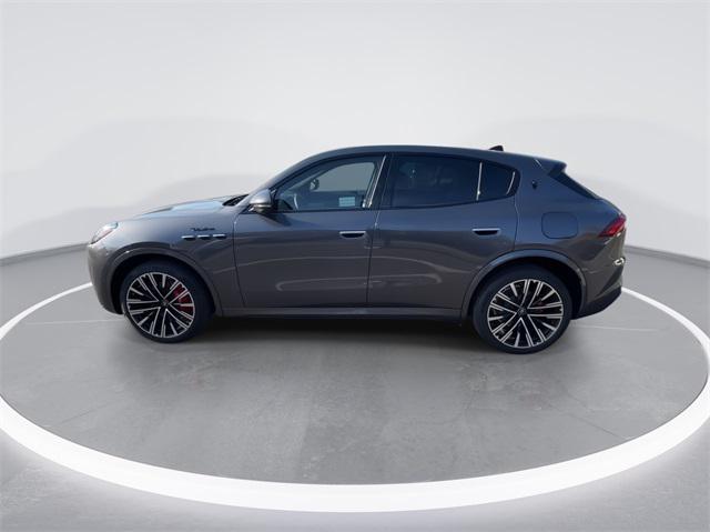 new 2024 Maserati Grecale car, priced at $82,000