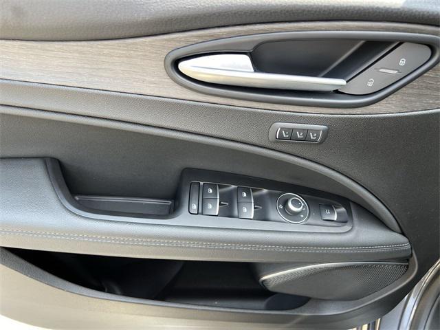 used 2022 Alfa Romeo Stelvio car, priced at $27,277