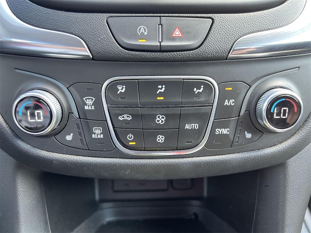 used 2022 Chevrolet Equinox car, priced at $16,914