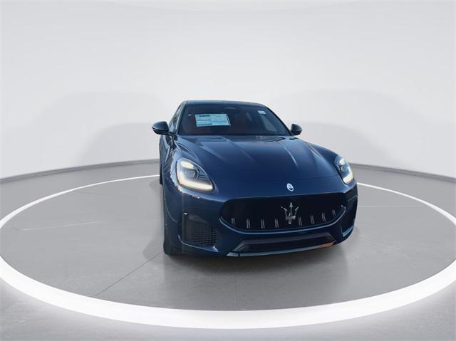 new 2025 Maserati Grecale car, priced at $88,580