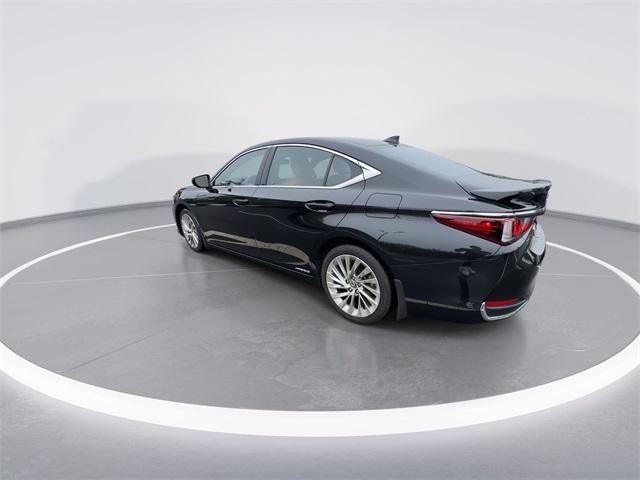 used 2021 Lexus ES 300h car, priced at $29,923