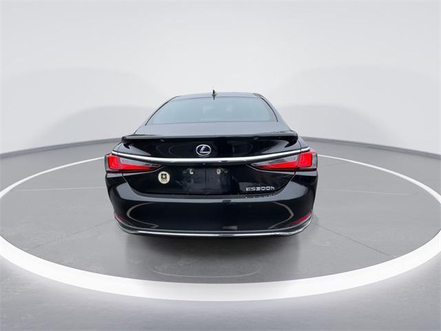 used 2021 Lexus ES 300h car, priced at $29,923
