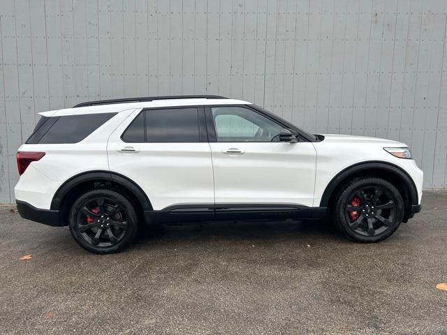 used 2022 Ford Explorer car, priced at $43,888