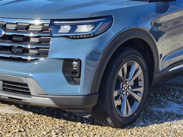 new 2025 Ford Explorer car, priced at $50,910