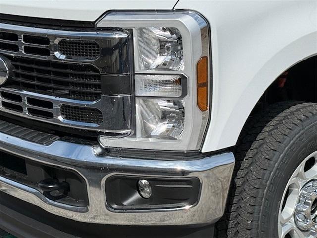 new 2025 Ford F-250 car, priced at $75,110