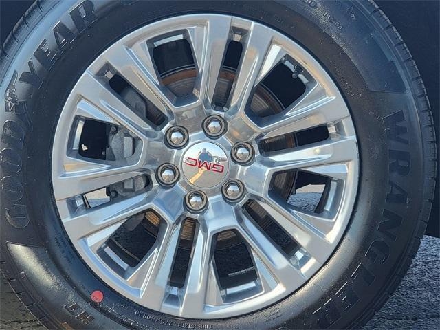 used 2023 GMC Yukon car, priced at $56,888