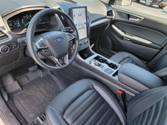 used 2024 Ford Edge car, priced at $27,888