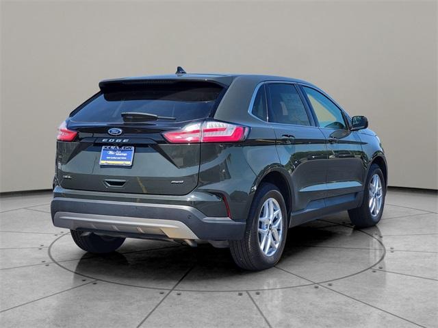 used 2024 Ford Edge car, priced at $27,888