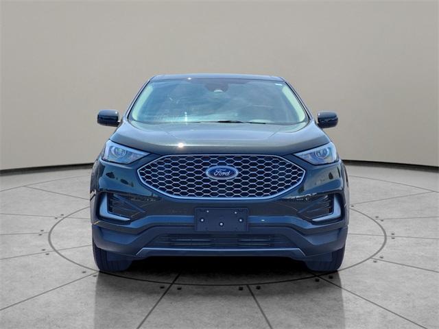 used 2024 Ford Edge car, priced at $27,888