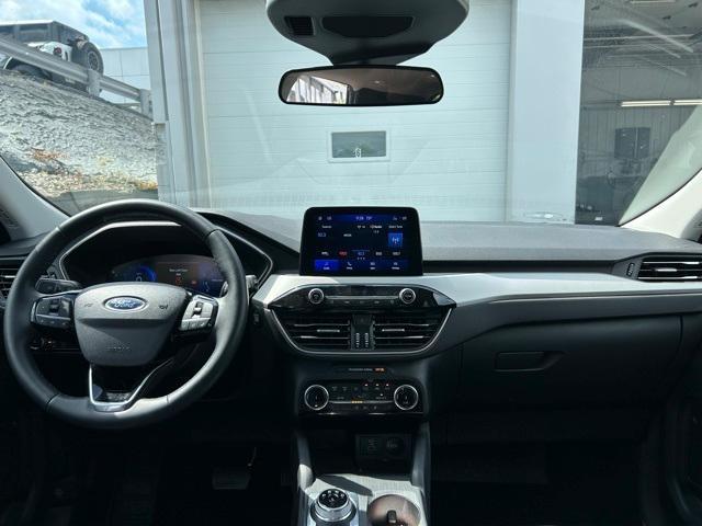 used 2022 Ford Escape car, priced at $23,888