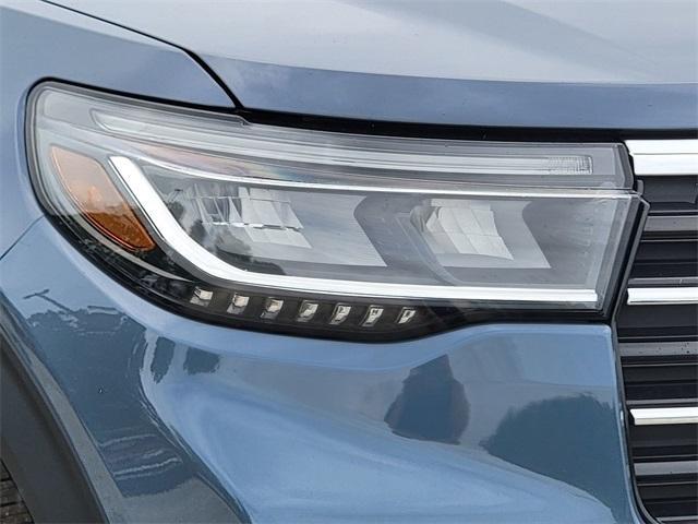 new 2025 Ford Explorer car, priced at $46,046