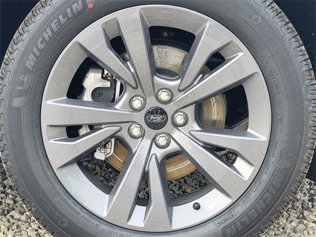 new 2025 Ford Explorer car, priced at $51,390