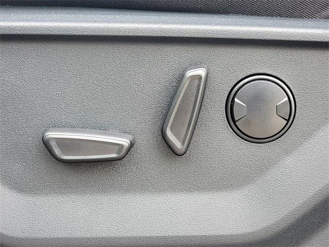 new 2025 Ford F-150 car, priced at $64,675