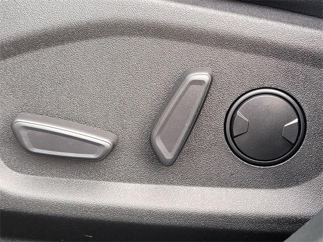 used 2022 Ford Edge car, priced at $29,088