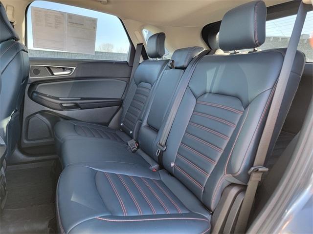 used 2023 Ford Edge car, priced at $27,888