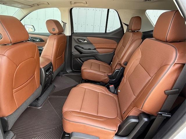 used 2020 Chevrolet Traverse car, priced at $31,888
