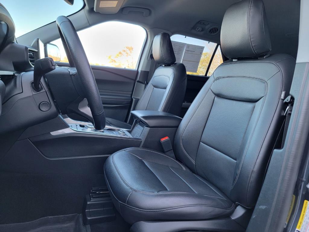 used 2022 Ford Explorer car, priced at $34,088