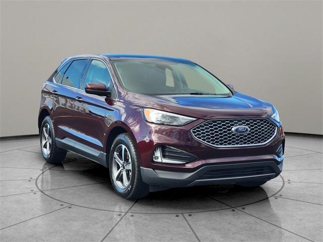 used 2024 Ford Edge car, priced at $31,488