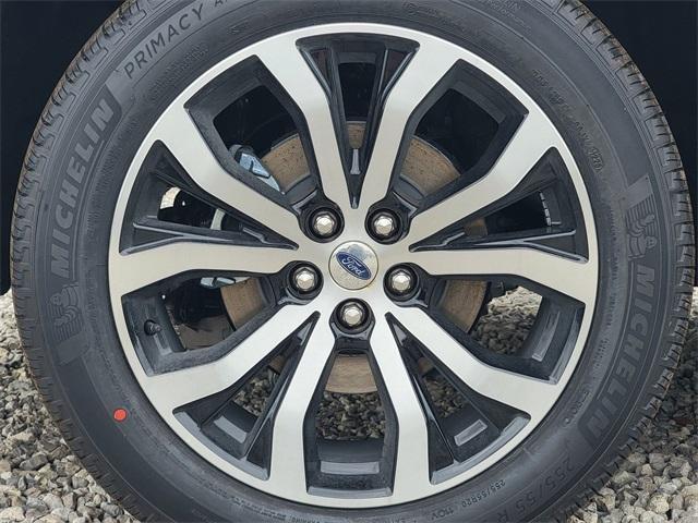 new 2025 Ford Explorer car, priced at $47,260