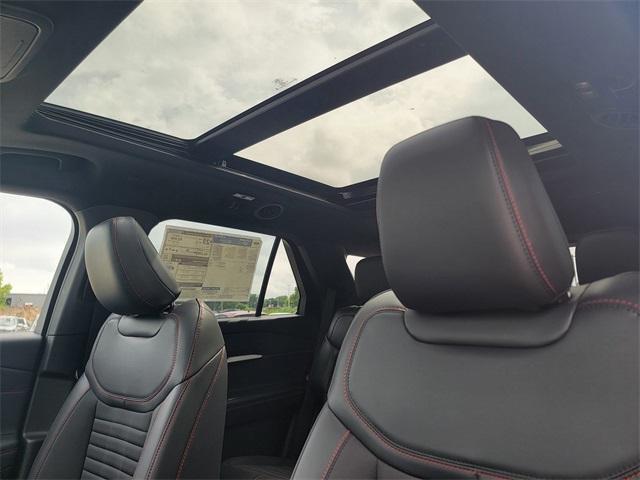new 2025 Ford Explorer car, priced at $47,260