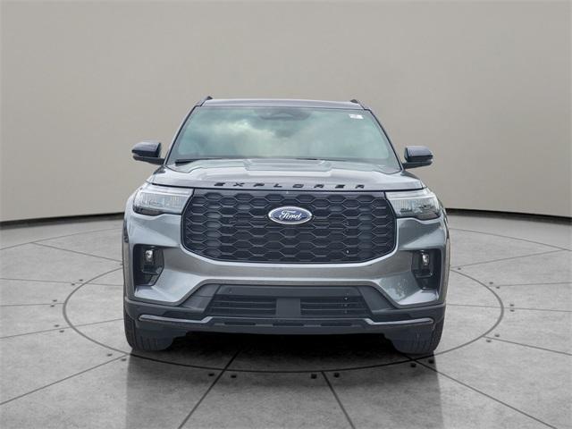 new 2025 Ford Explorer car, priced at $47,260