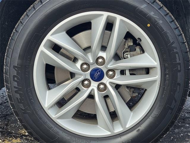 used 2018 Ford Edge car, priced at $16,888