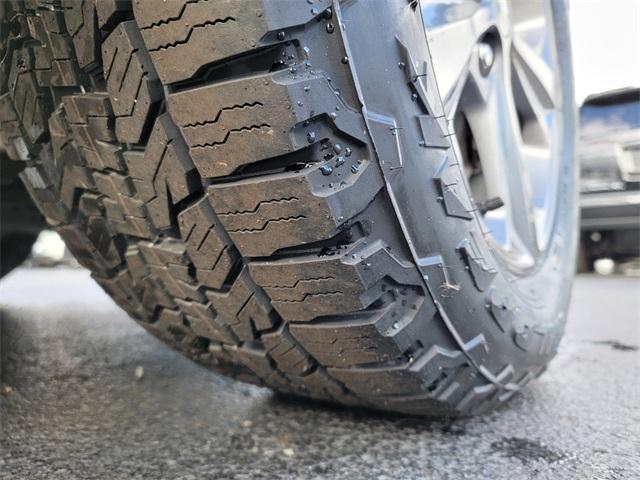 used 2022 Ford Edge car, priced at $25,888