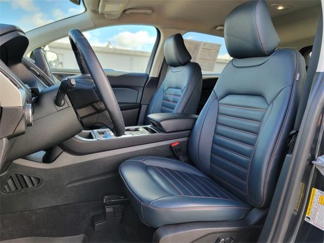 used 2022 Ford Edge car, priced at $25,888