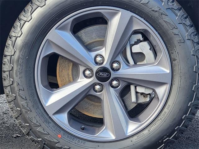 used 2022 Ford Edge car, priced at $25,888