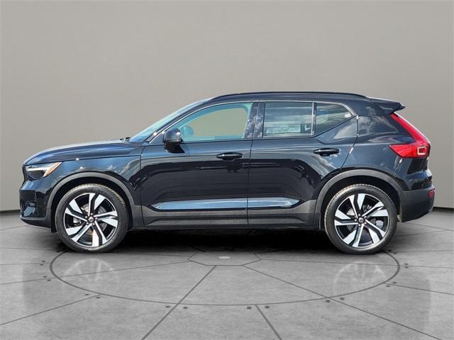 used 2023 Volvo XC40 car, priced at $36,888
