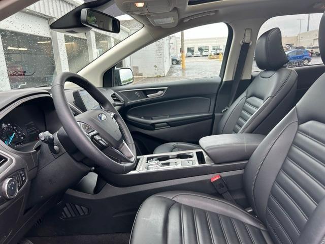 used 2024 Ford Edge car, priced at $33,088