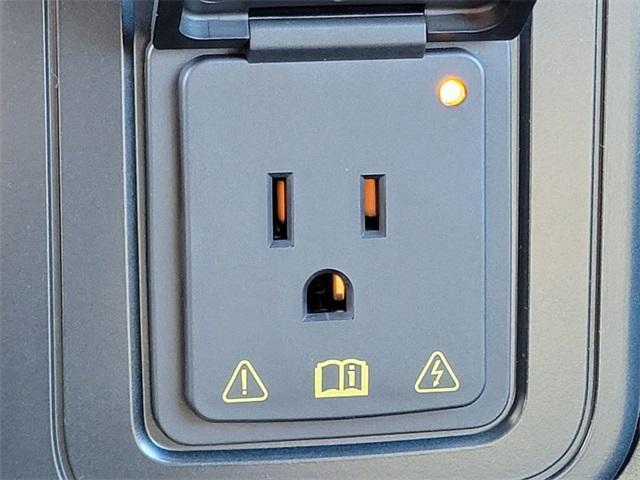 new 2025 Ford F-150 car, priced at $56,370