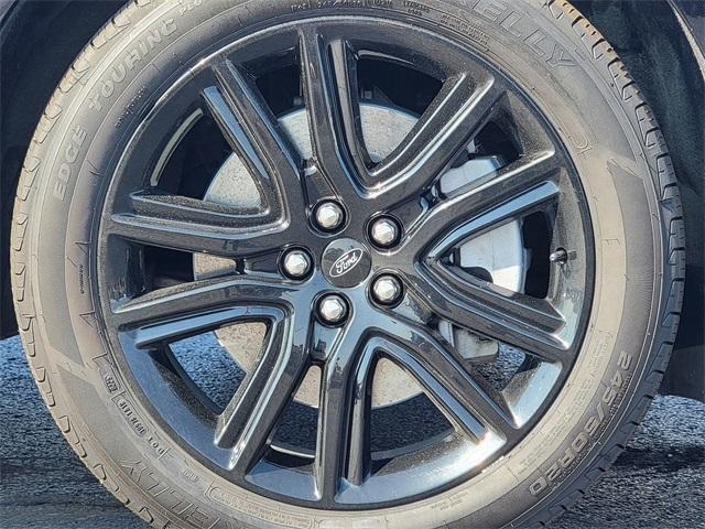 used 2022 Ford Edge car, priced at $25,888
