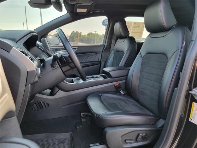 used 2022 Ford Edge car, priced at $25,888