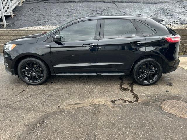 used 2022 Ford Edge car, priced at $26,888
