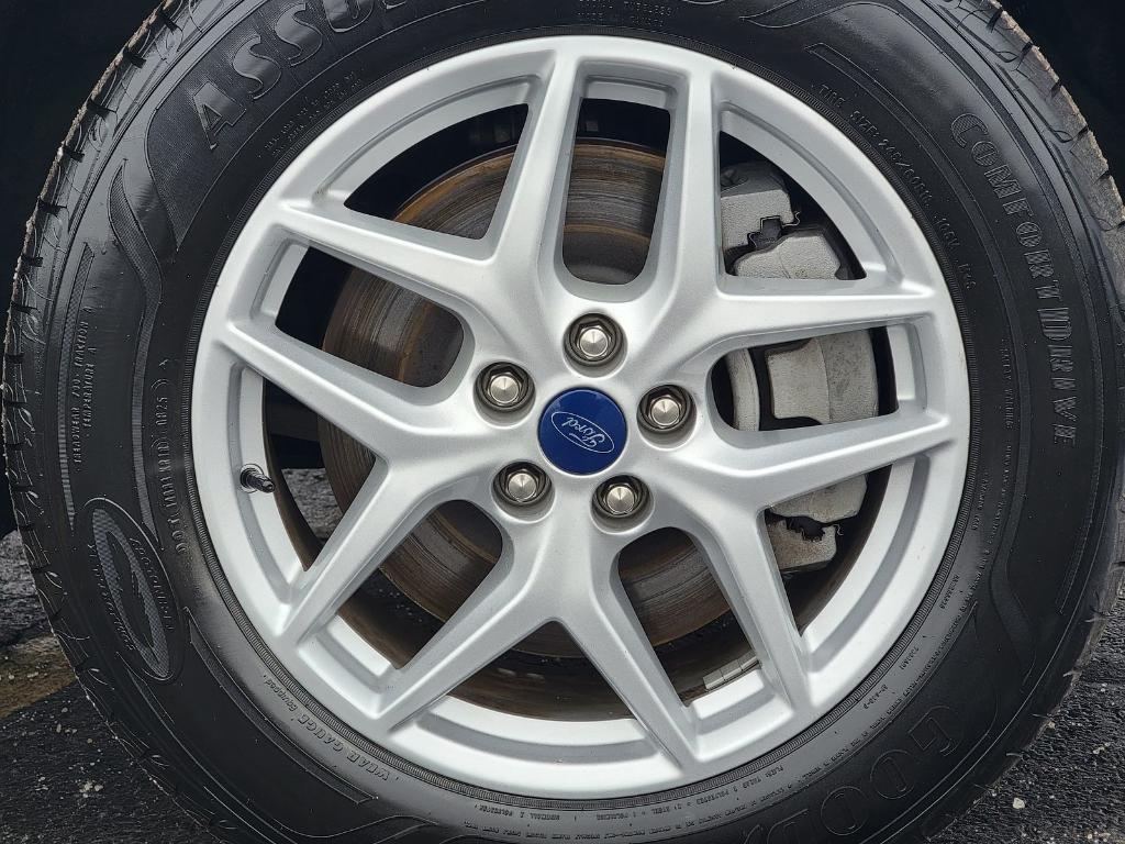 used 2022 Ford Edge car, priced at $24,088